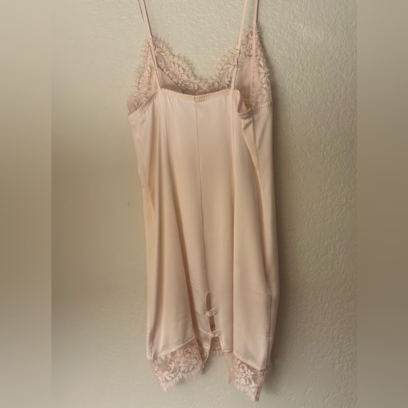 Agent Provacature pink silk camisole nightgown and robe SET!! - Picture 2 of 8
